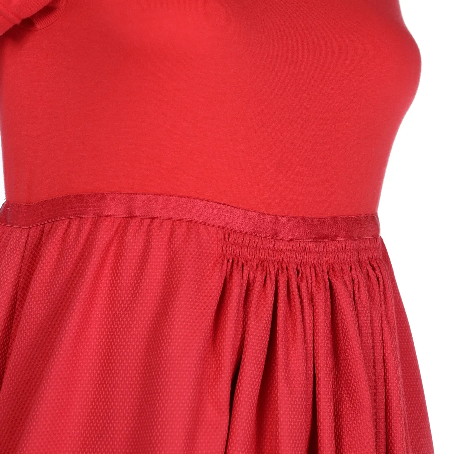 2005 Isaac Mizrahi Red Mixed Fabrics Satin Cotton Jersey Dress