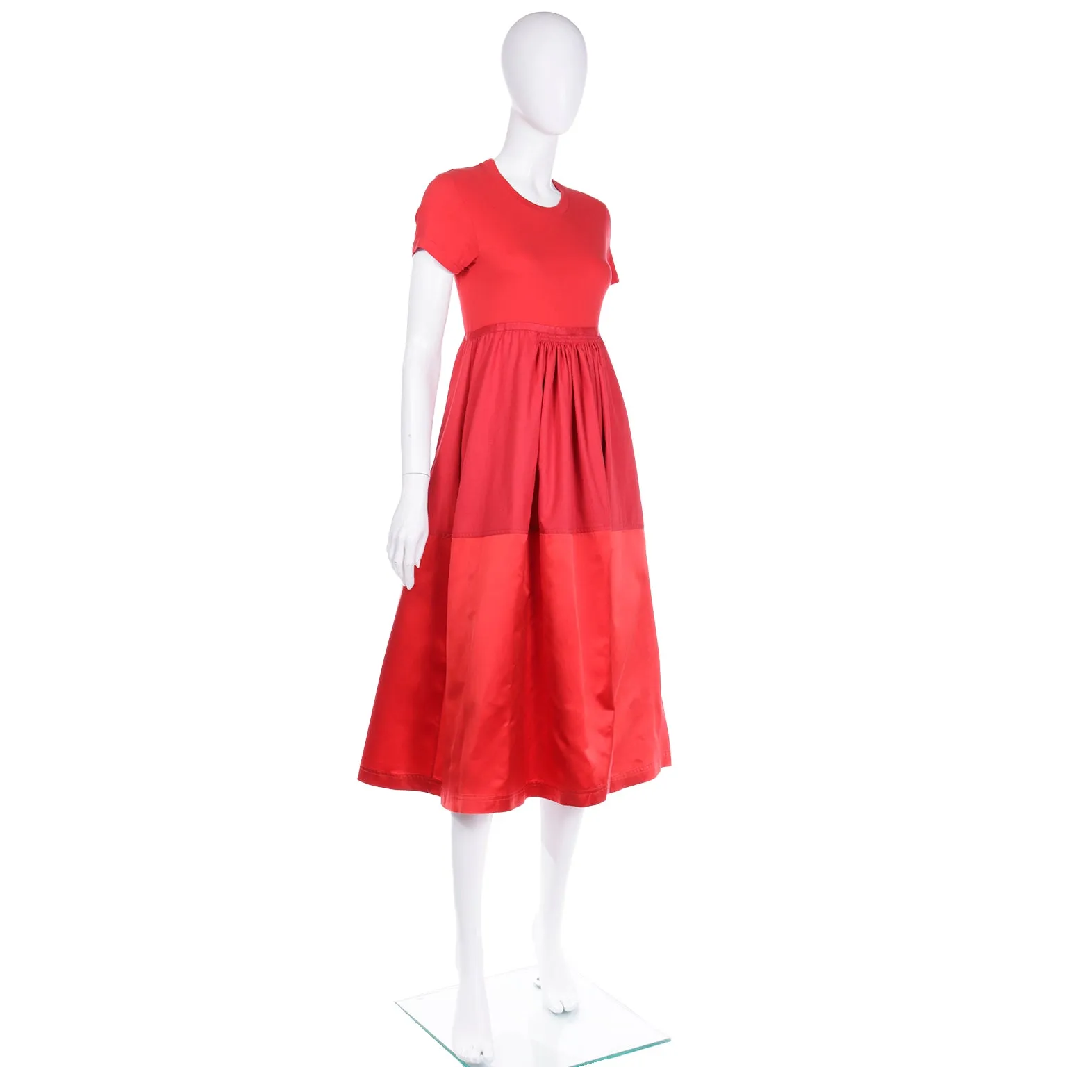 2005 Isaac Mizrahi Red Mixed Fabrics Satin Cotton Jersey Dress
