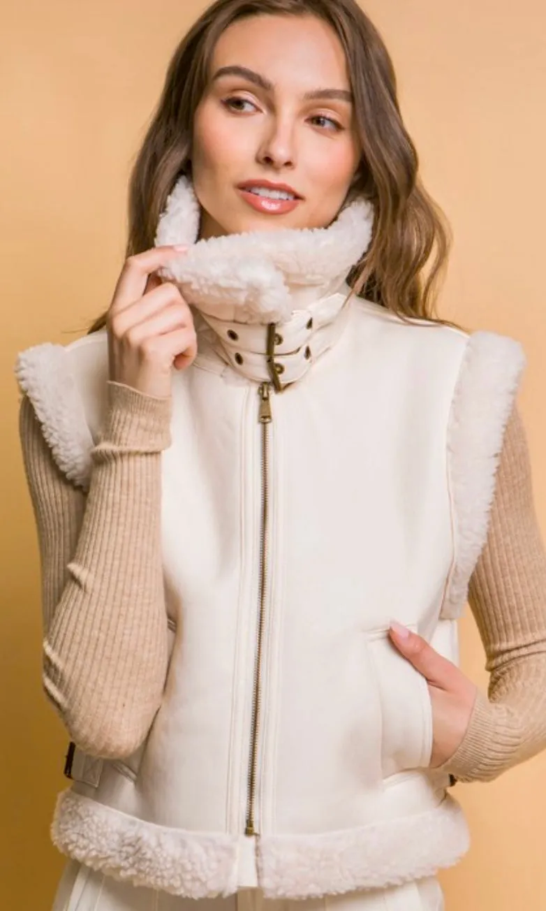 Avesa Ivory Vegan Leather Shearling Side Pocket Vest Jacket