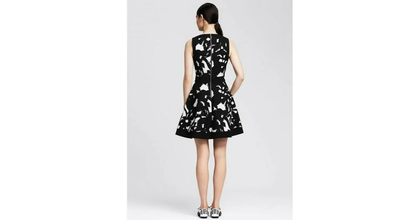 Banana Republic Womens Black & White Skater Dress UK 6 US 2 EU 34