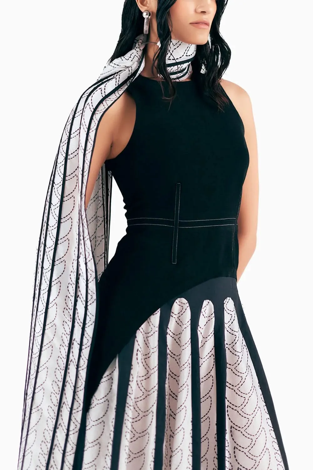 Coal Corset Top With Knit Print Dome Skirt & 3D Scarf