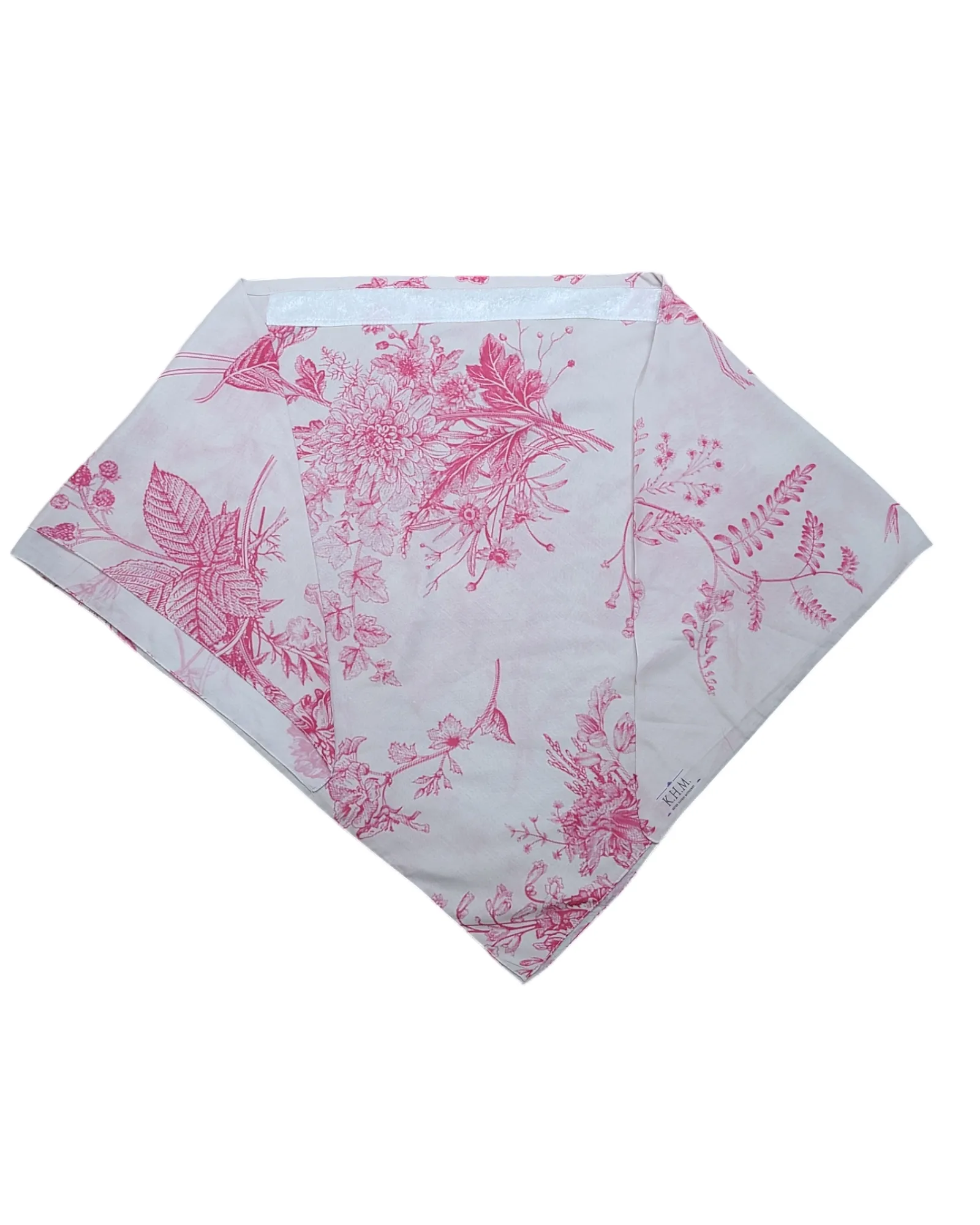 Demure Bouquet Triangle Scarf With Grip