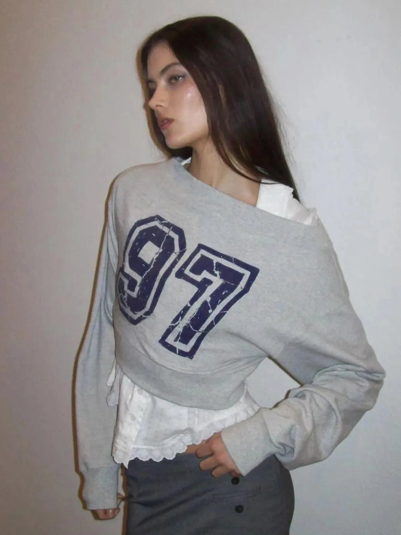 Diagonal Collar Long Sleeves Letter Print Sweatshirt Women’S Casual Loose Top Streetwear Autumn Clothes Korean Style