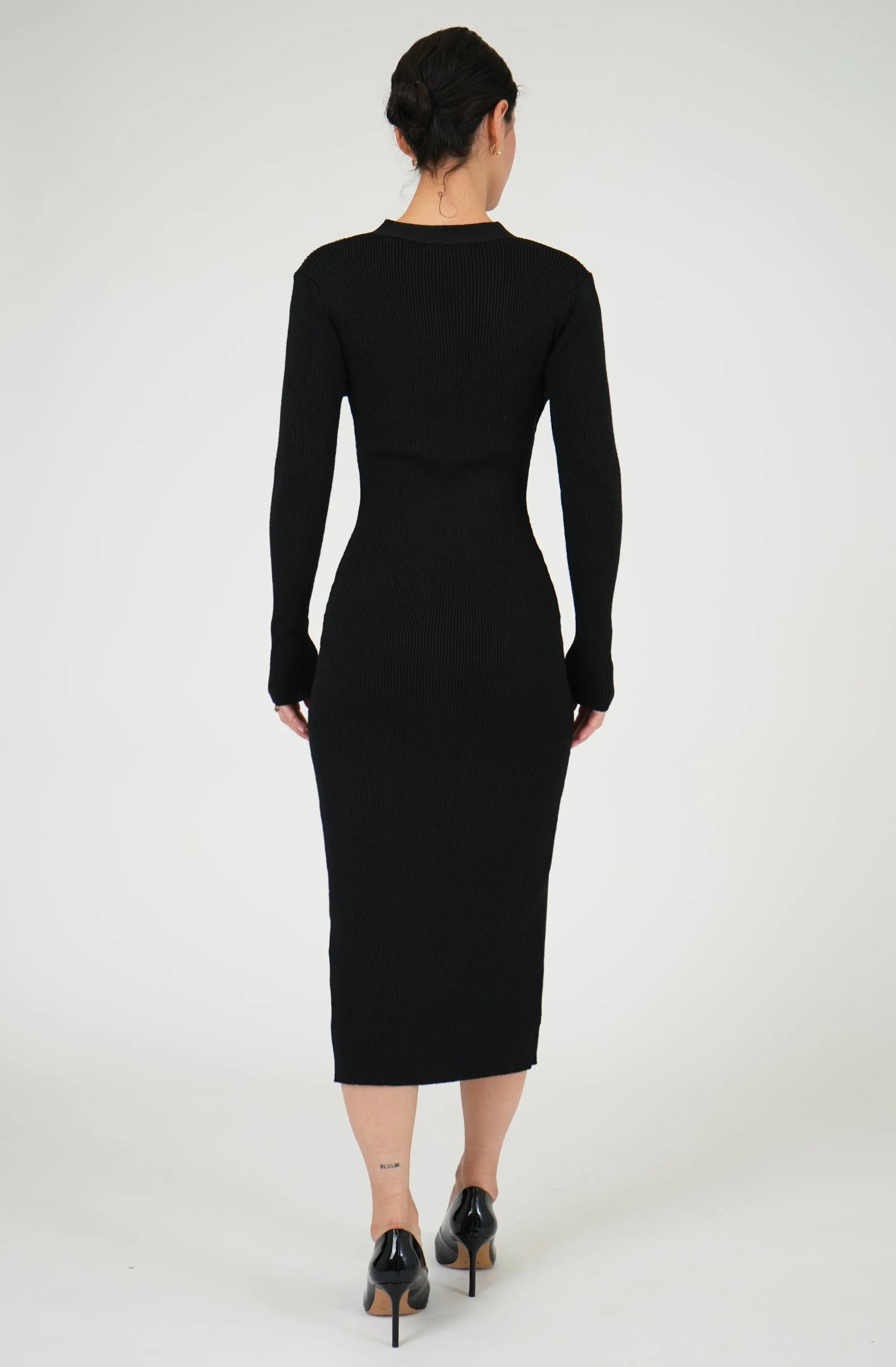 Fitted Midi Knit Dress with Gold Buttons
