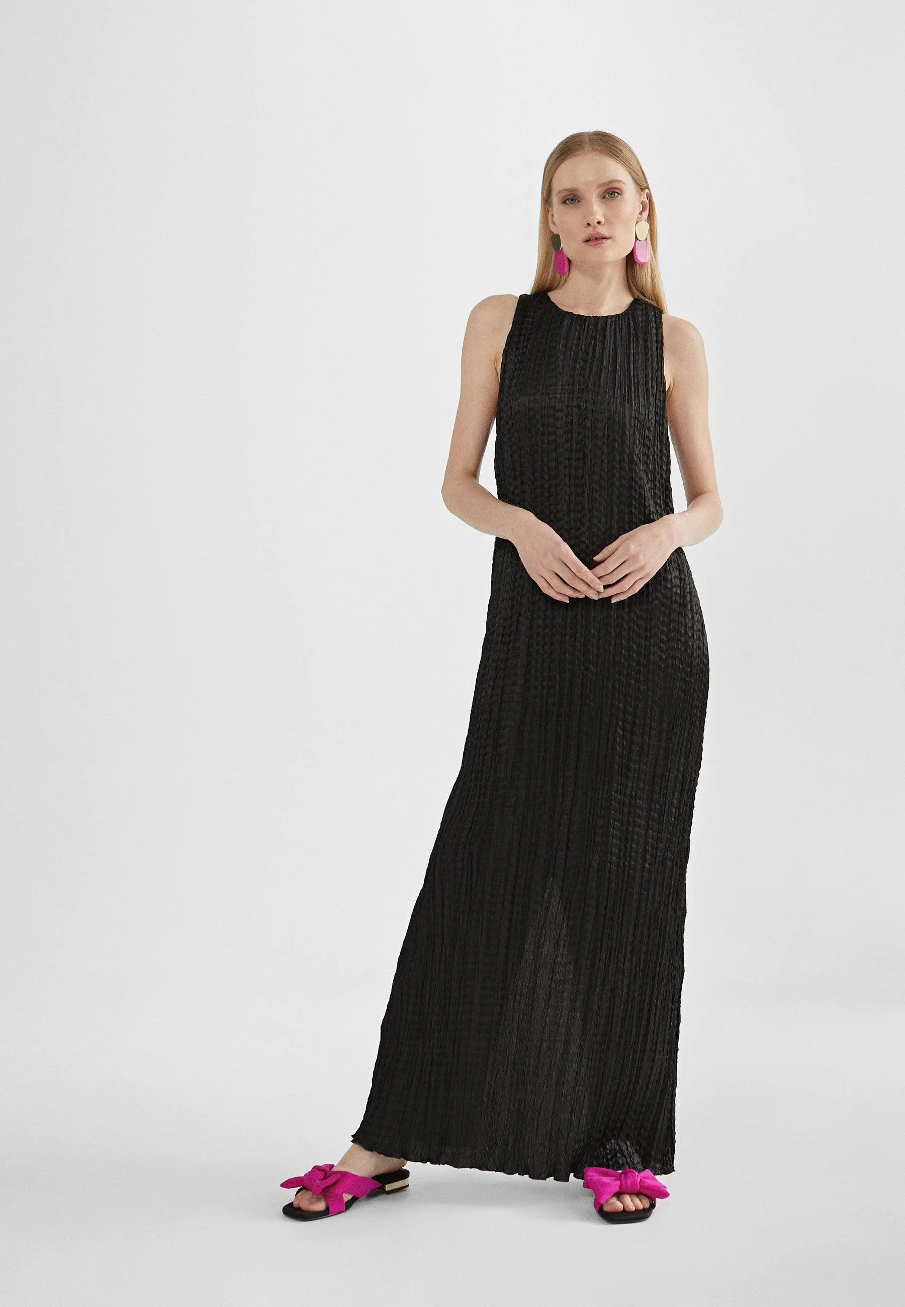 Long pleated effect midi dress