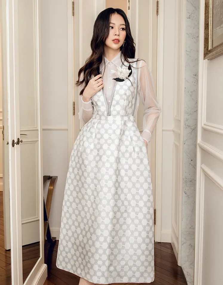 Midi dress is made of taffeta fabric, with a fitted waist and puffy skirt dress- Debora