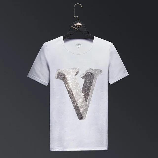 Monochrome V Letter Rhinestone Men Short Sleeve T-shirt