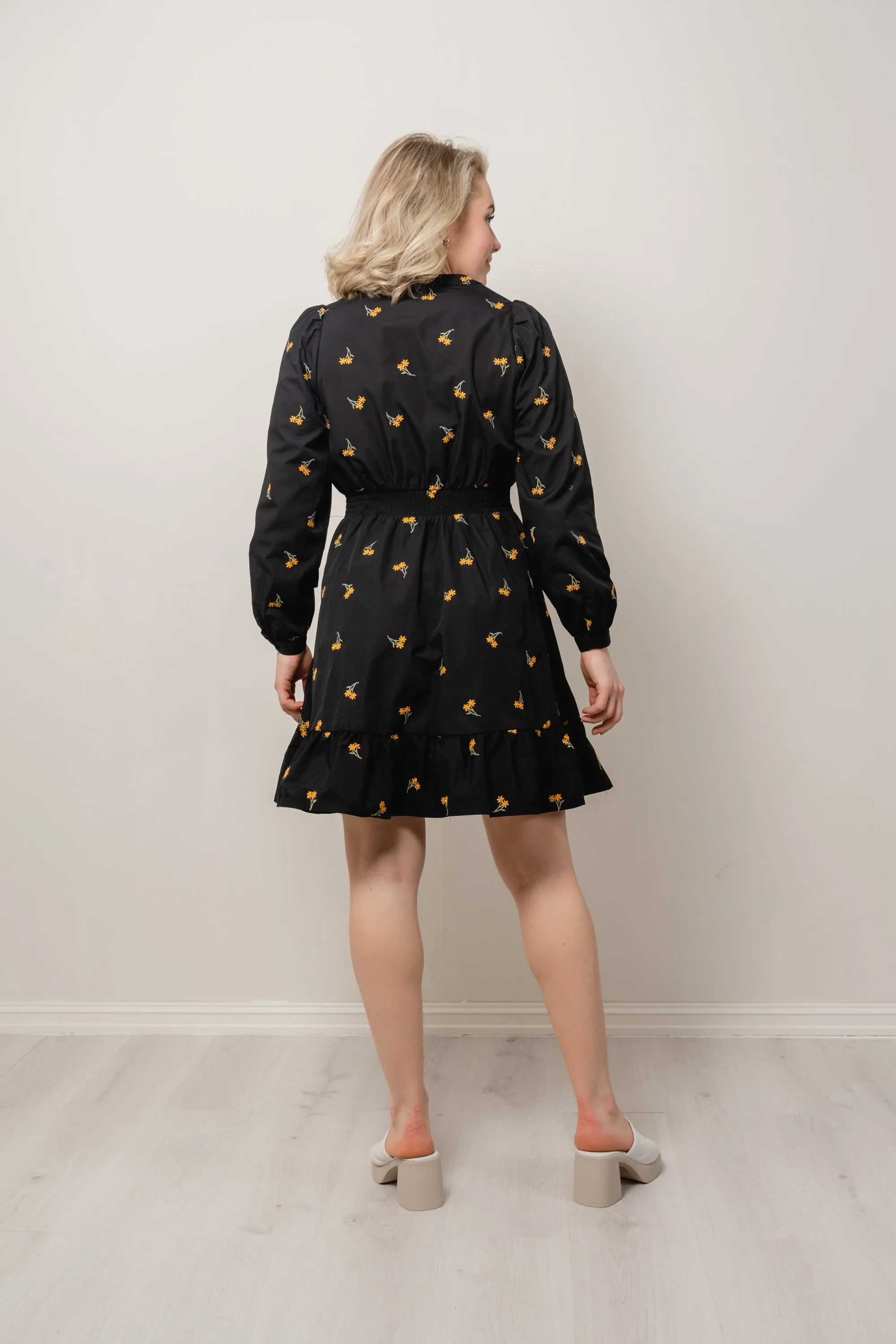 Nannie Nona Shirt Dress EMB - Black/Flower