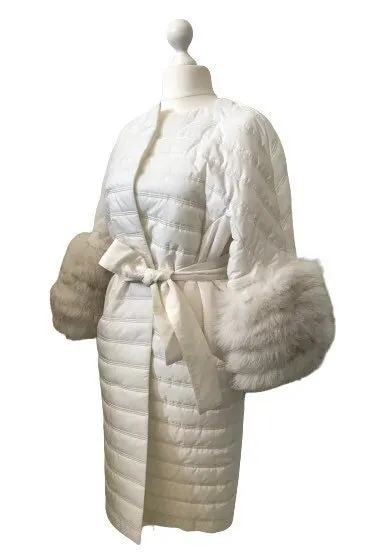 Puffer Women White Quilted Coat Fox Fur Sleeves Transformers