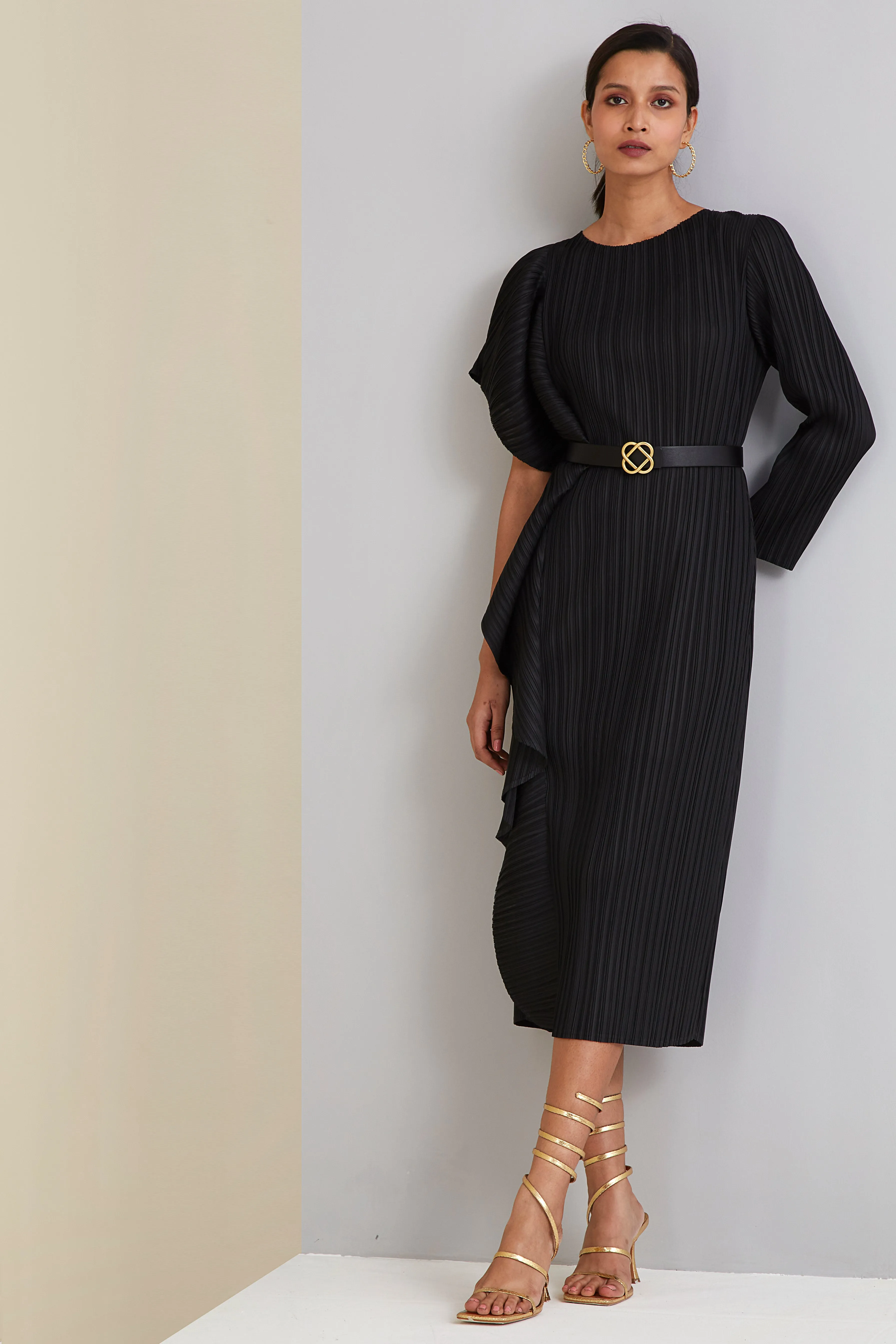 Serena Ruffle Dress - Black