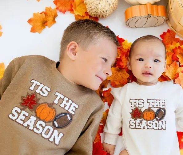 Tis The Season Pumpkin Patch Sweatshirt - Mocha